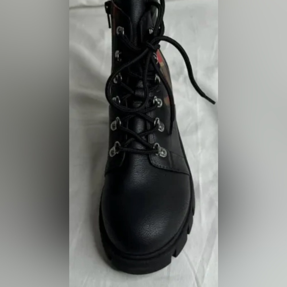 Sun Stone Ruthee Lug Sole plaid Booties Black Size 8.5 M - Picture 5 of 9
